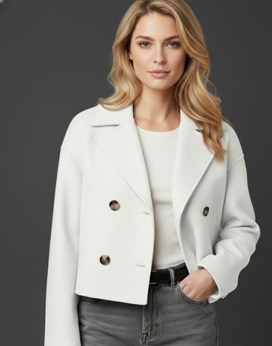 Chic Short Double-Breasted Jacket for Modern Layering – Tailored Fit, Cropped Length, Versatile Outerwear 0